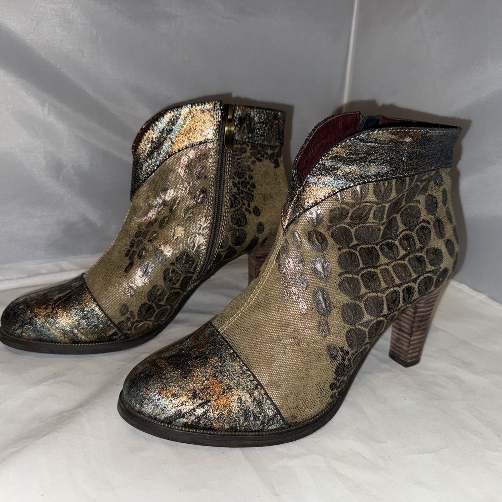 L'Artiste Spring Step Eleni Metallic Taupe Multi Leather Boot Bootie SZ 40